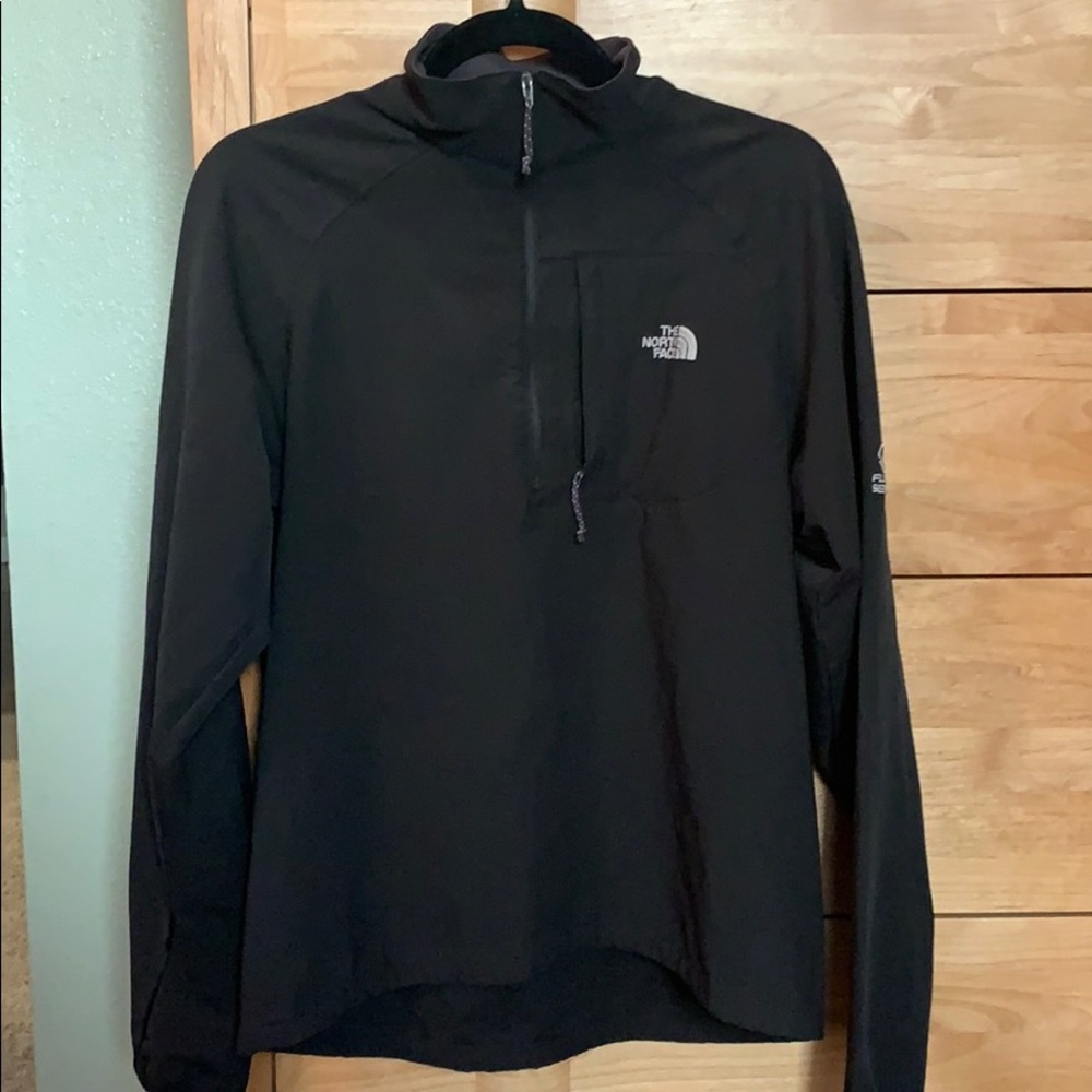 North Face 1/4 zip pullover flight series. Men’s S